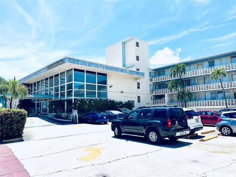 6484 Indian Creek Dr 135 Miami Beach FL 33141