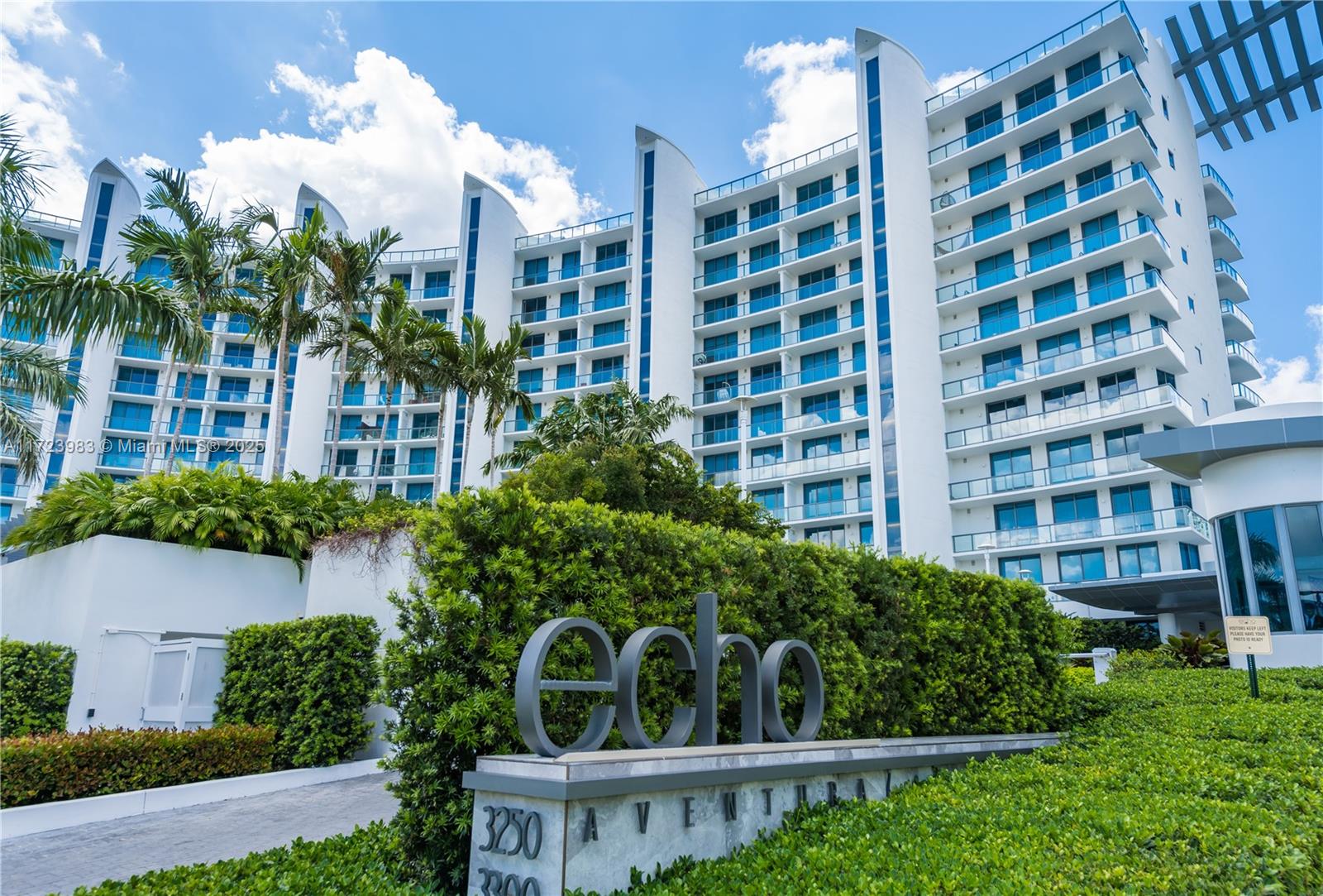 Welcome to the fabulous Echo Aventura . This 2 bedrooms corner line has a huge living-room. Beautifull Ve won the water, private elevator, gourmet open kitchen with top-of-the-line appliances, and an outdoor built in barbecue.
5 stars amenities, bay front pool, private access to beach club from “resort pass “, spa, massage room, complimentary coffee bar, gym, yoga studio, complimentary dog walking service, and a courtesy house car that will drive you anywhere in Aventura.
Unit is in excellent condition!