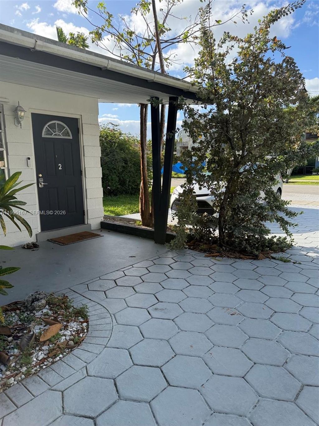 Photo of 821 NE 6th St #2, Hallandale Beach, FL 33009 (MLS # A11996167)
