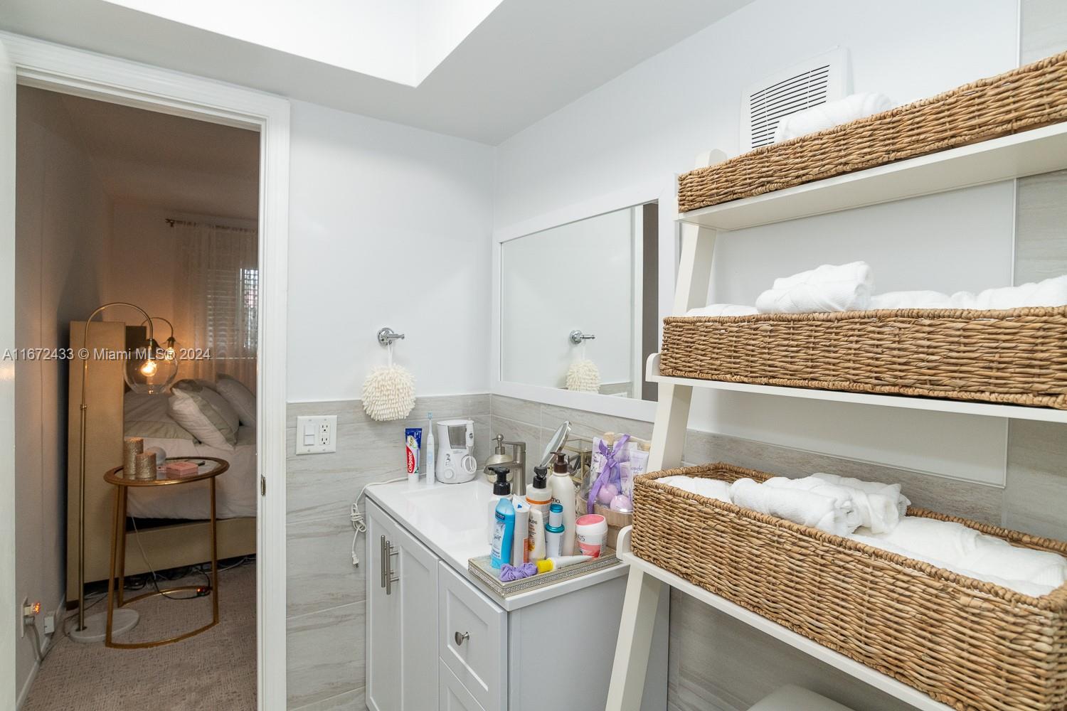TARA EAST APARTMENTS COND - Residential