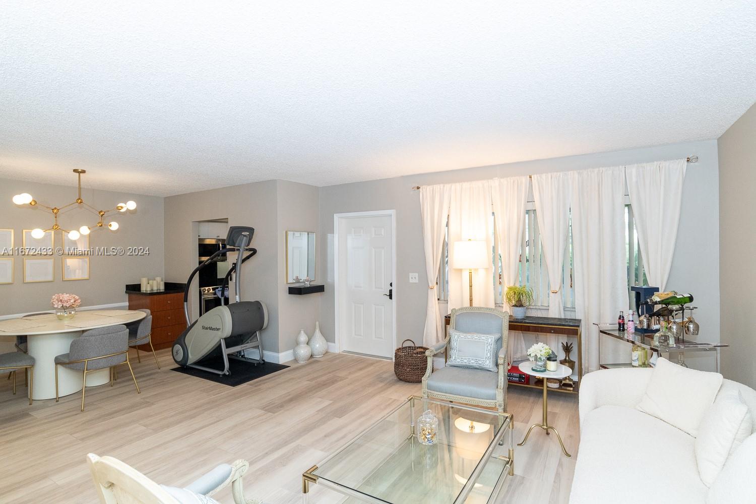 TARA EAST APARTMENTS COND - Residential