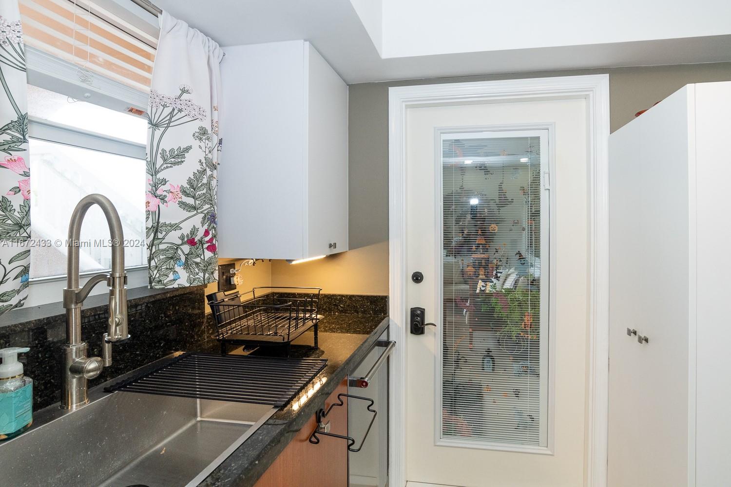 TARA EAST APARTMENTS COND - Residential