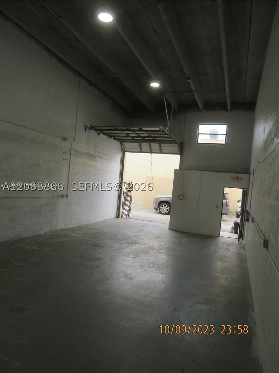 2450 W 82nd St 212