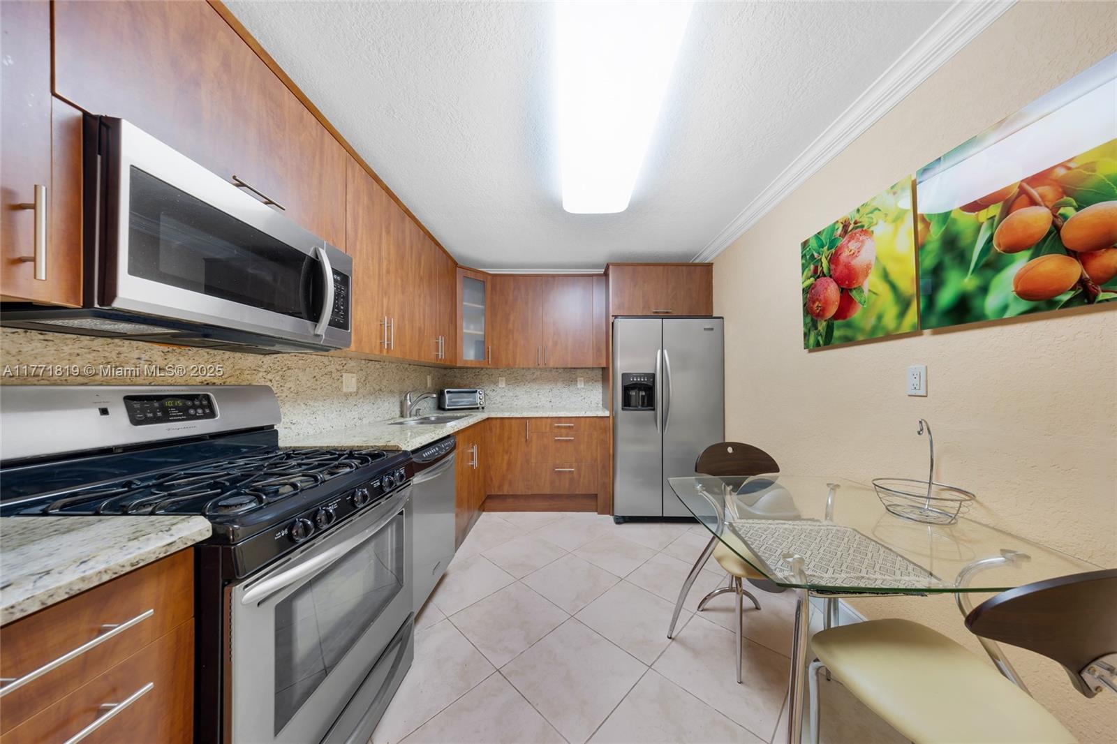 PARKER PLAZA CONDO ESTATE - Residential