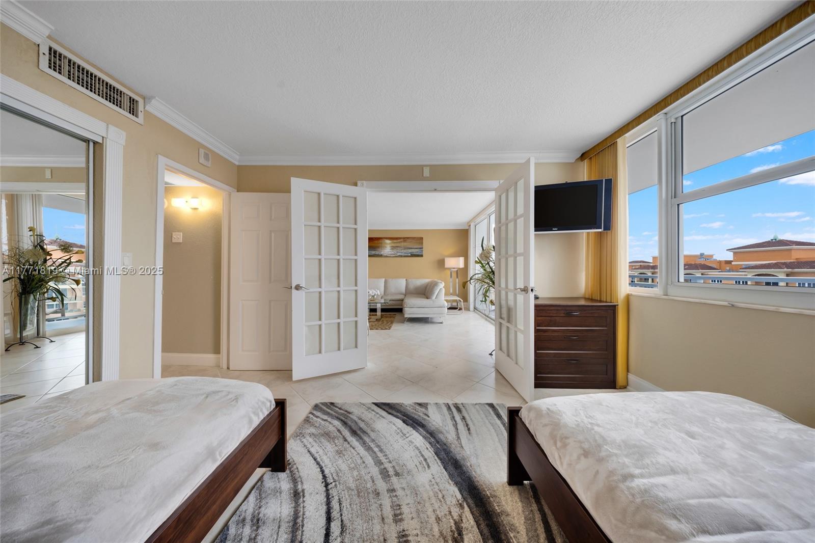 PARKER PLAZA CONDO ESTATE - Residential