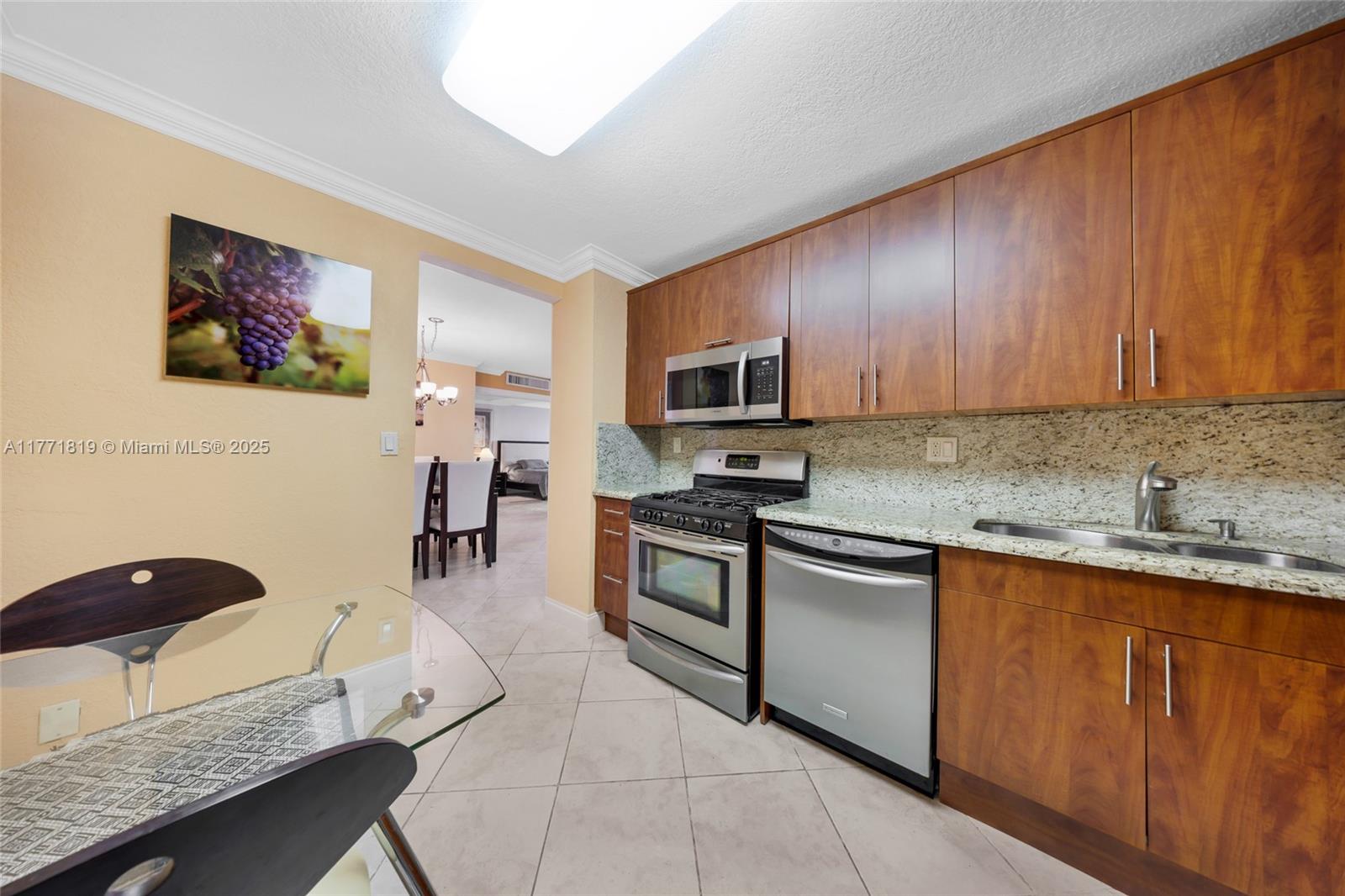 PARKER PLAZA CONDO ESTATE - Residential