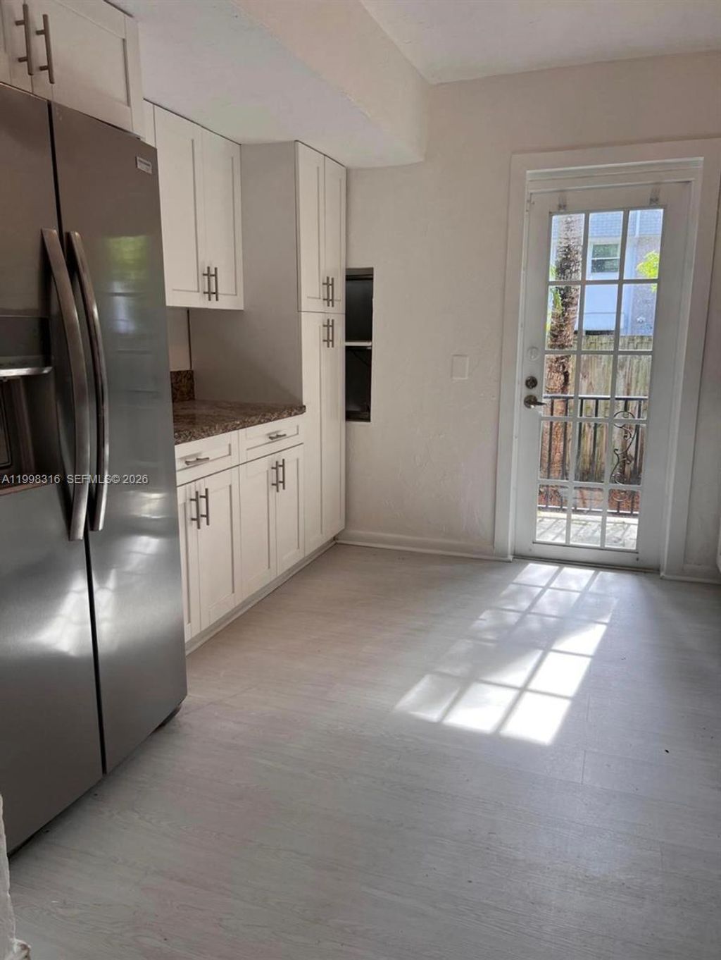 Photo of Hollywood, FL 33020 (MLS # A11998316)