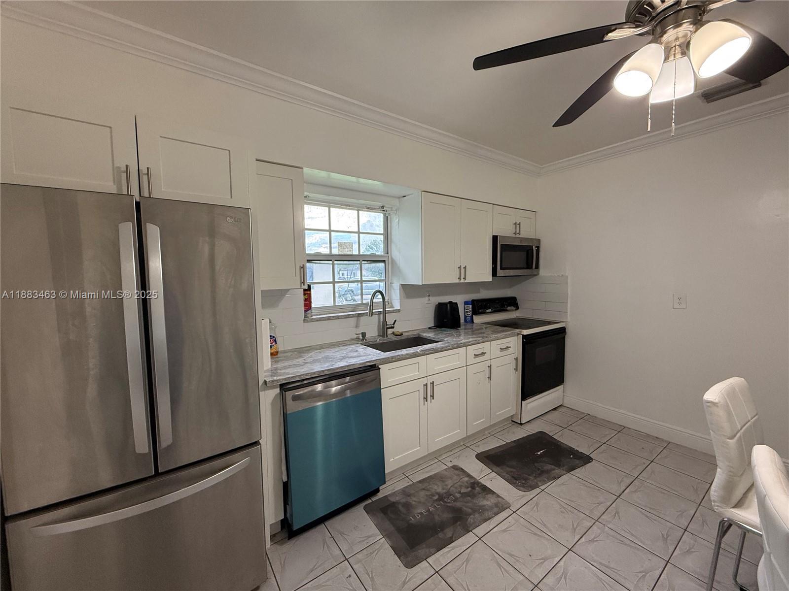 MIAMI GARDENS ESTATES SEC - Residential Lease