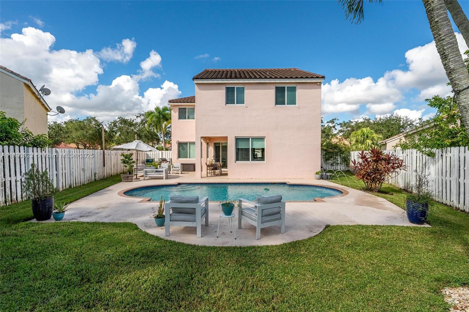 SECTOR 3 - PARCELS C D E - Residential Lease