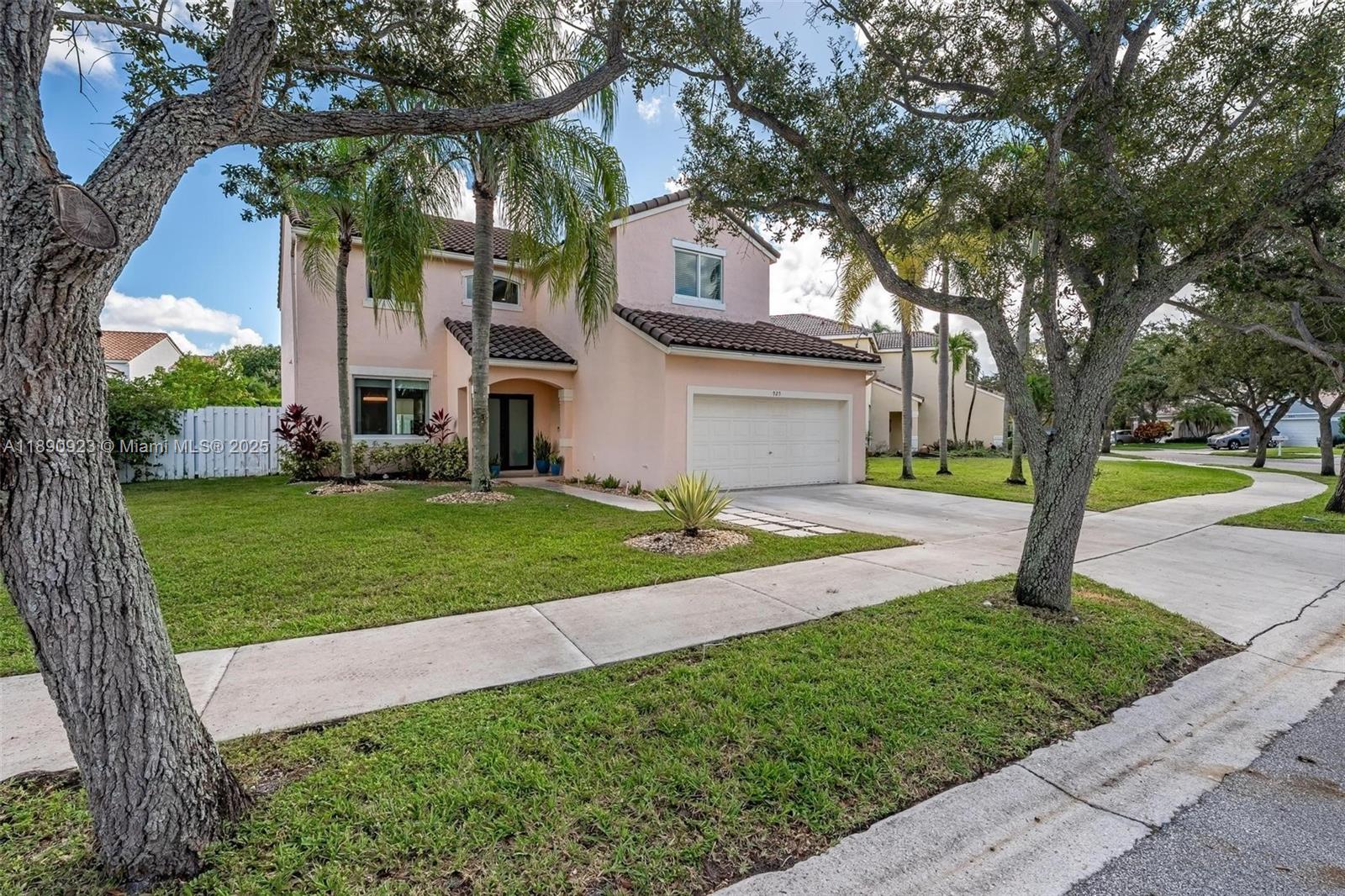 SECTOR 3 - PARCELS C D E - Residential Lease