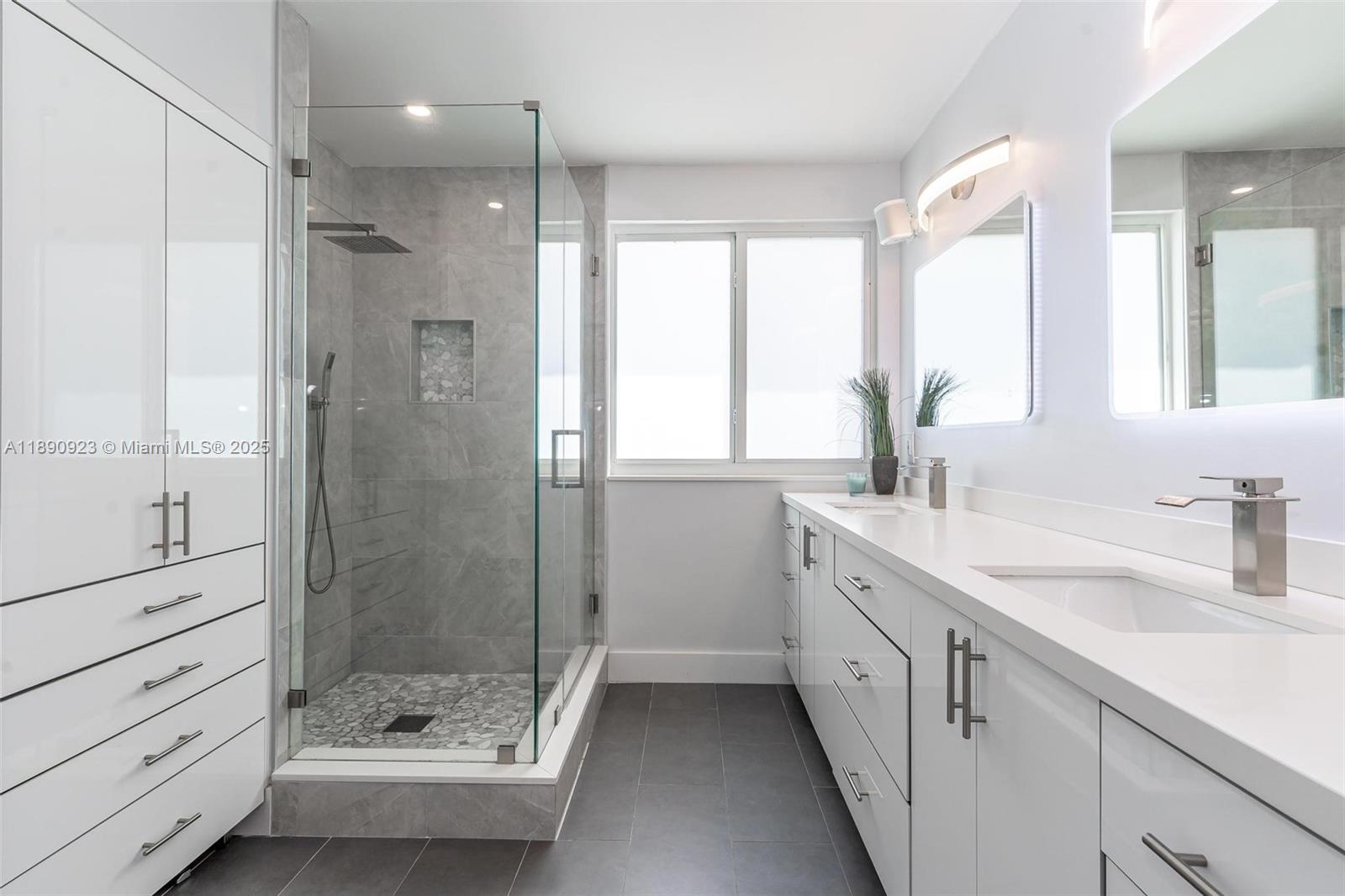 SECTOR 3 - PARCELS C D E - Residential Lease