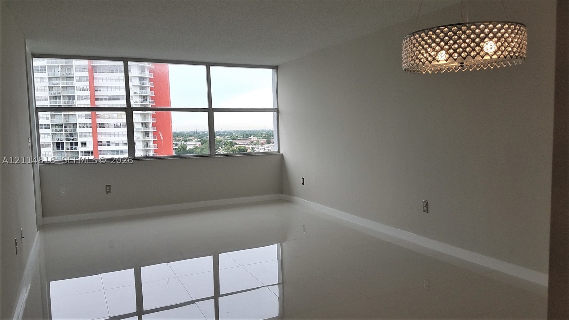 1300 NE Miami Gardens Dr 1004E