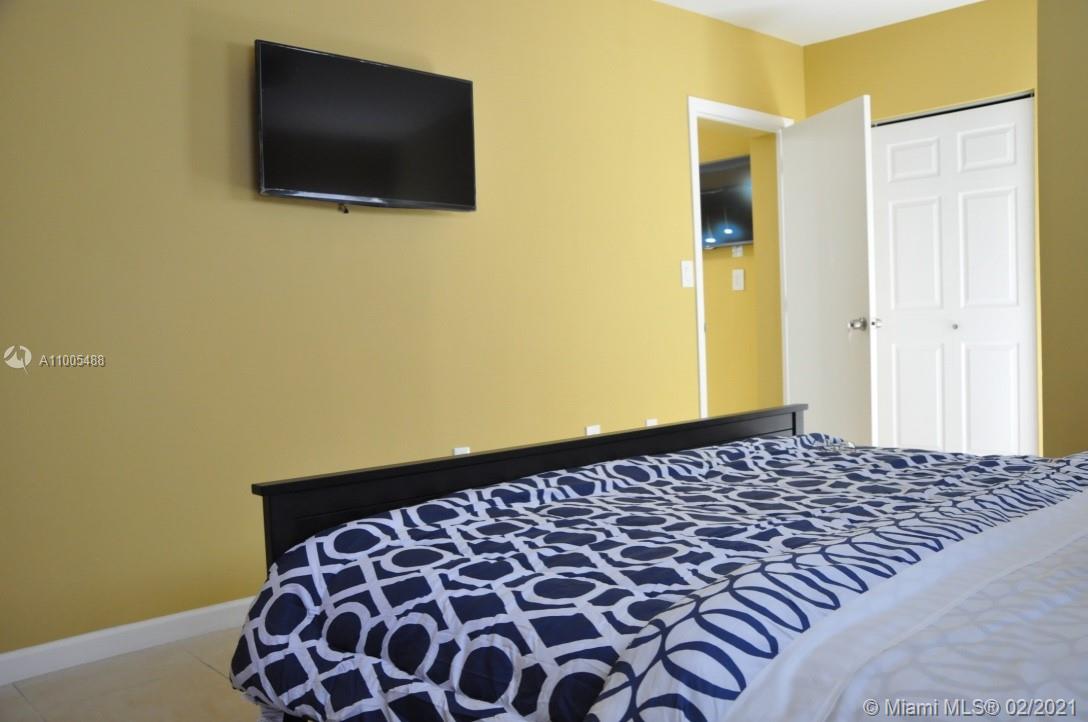 North Hollywood - Residential Lease