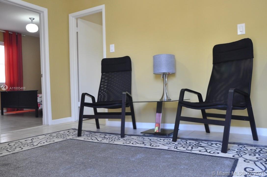 North Hollywood - Residential Lease