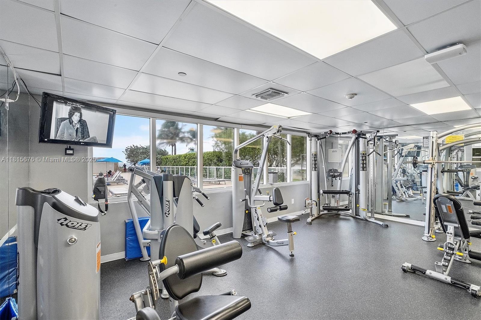 THE AVENTURA BEACH CLUB C - Residential