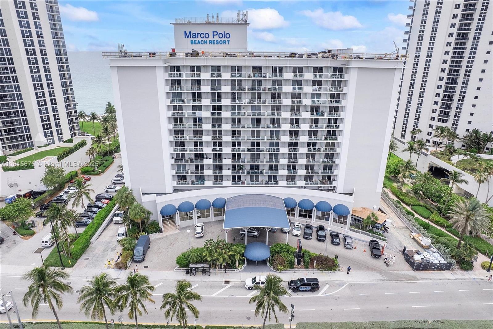 19201 Collins Ave 306, Sunny Isles Beach, Miami-Dade County, Florida - 1 Bedrooms  
1 Bathrooms - 