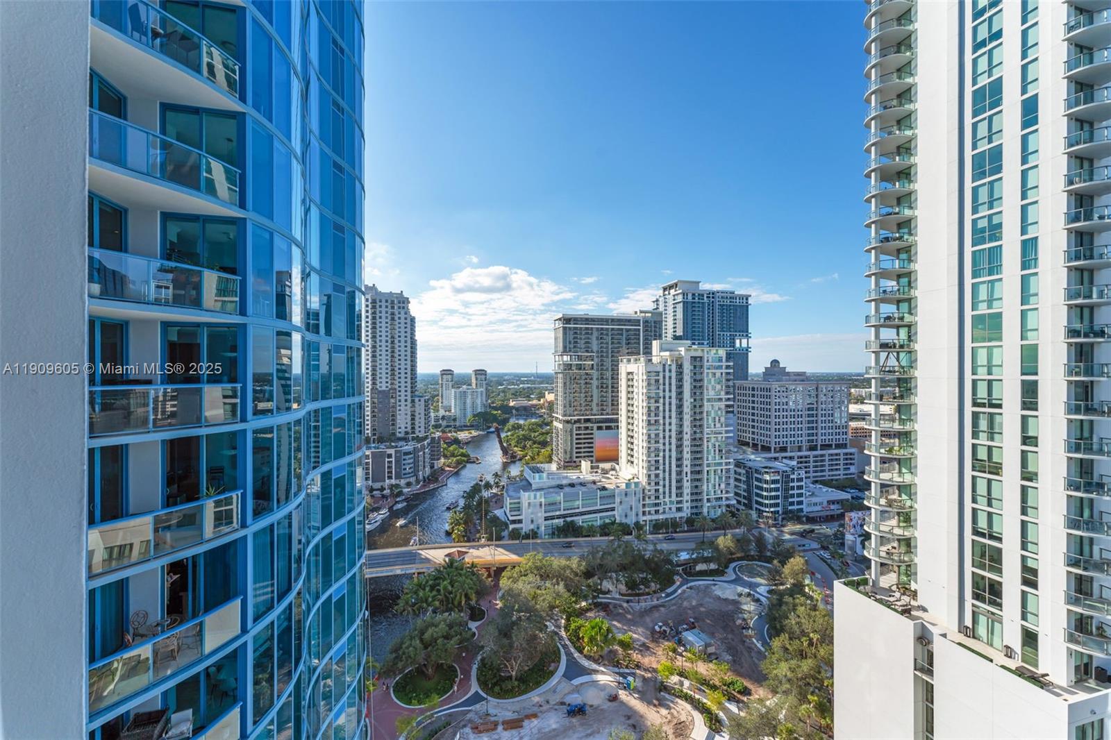 LAS OLAS RIVER HOUSE COND - Residential