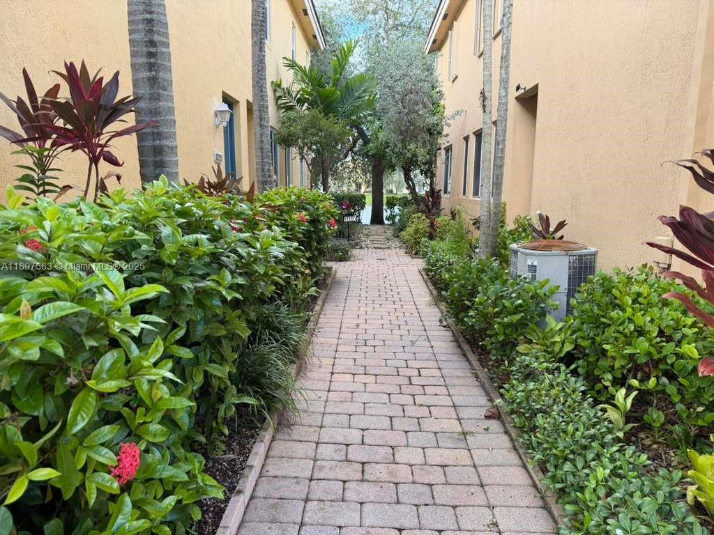 SIERRA BAY - Residential Lease
