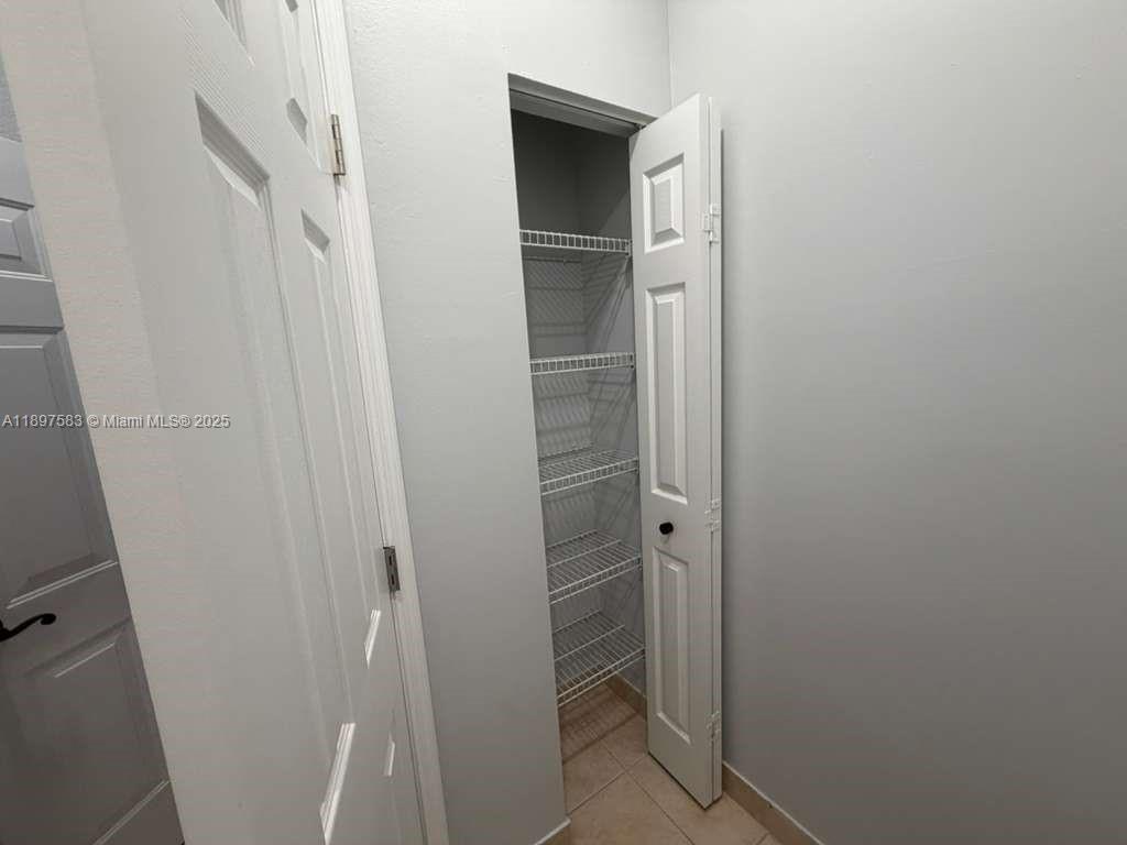 SIERRA BAY - Residential Lease