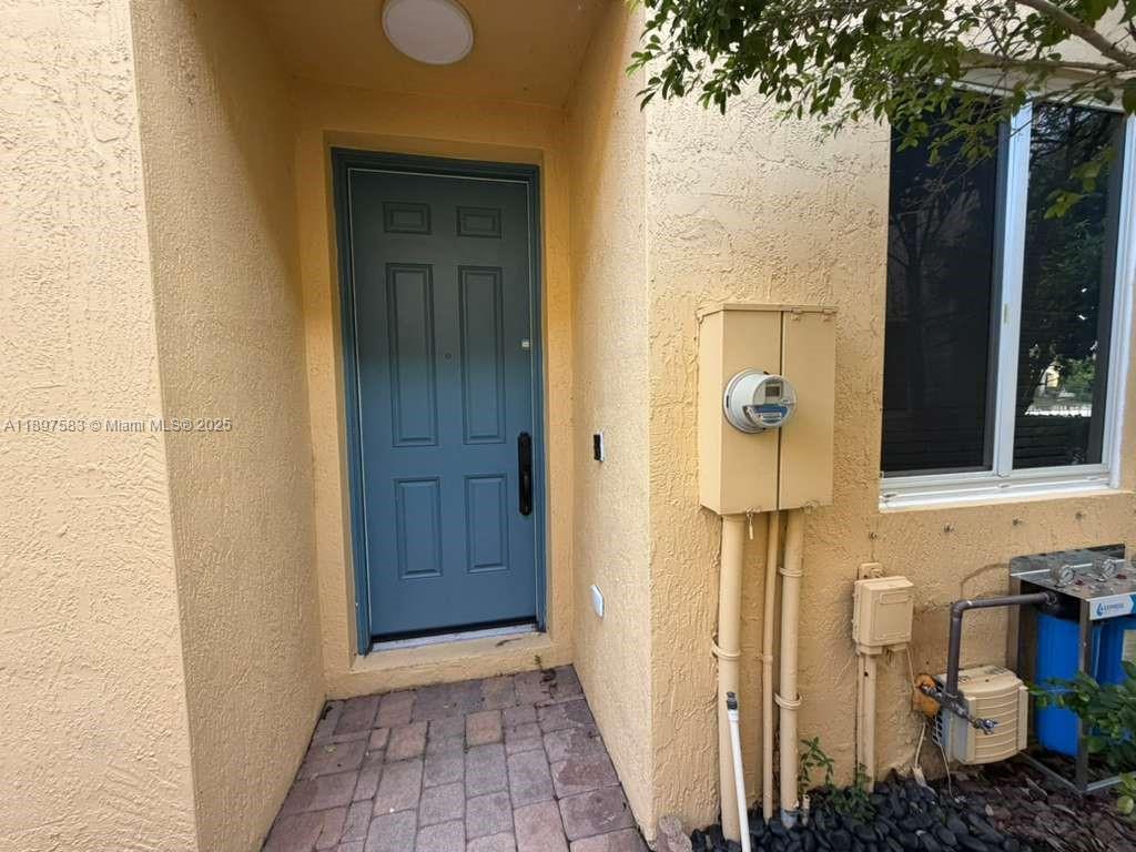 SIERRA BAY - Residential Lease