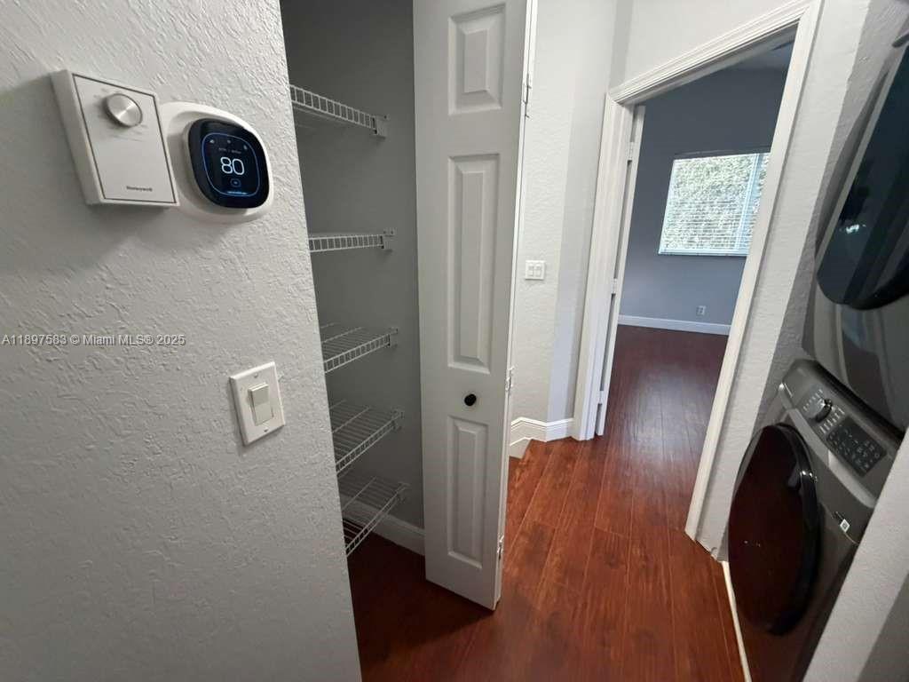 SIERRA BAY - Residential Lease