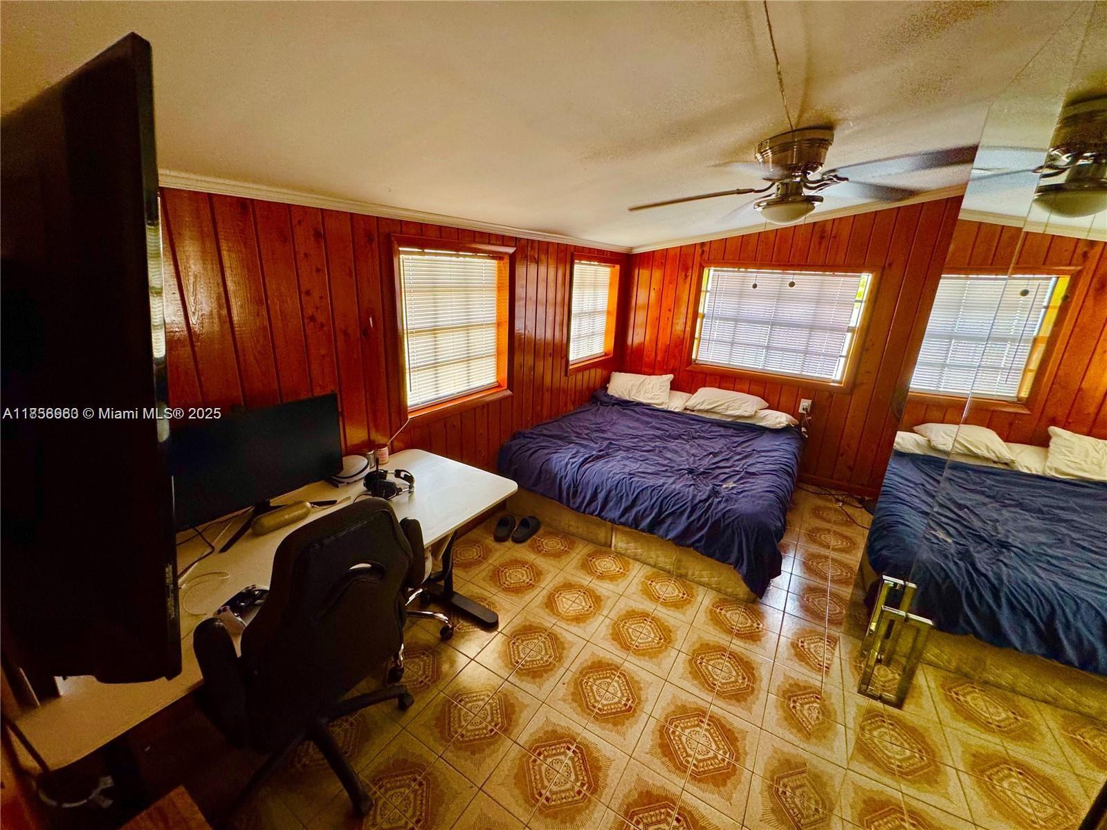 ESSEX VILLAGE 5TH ADDN - Residential