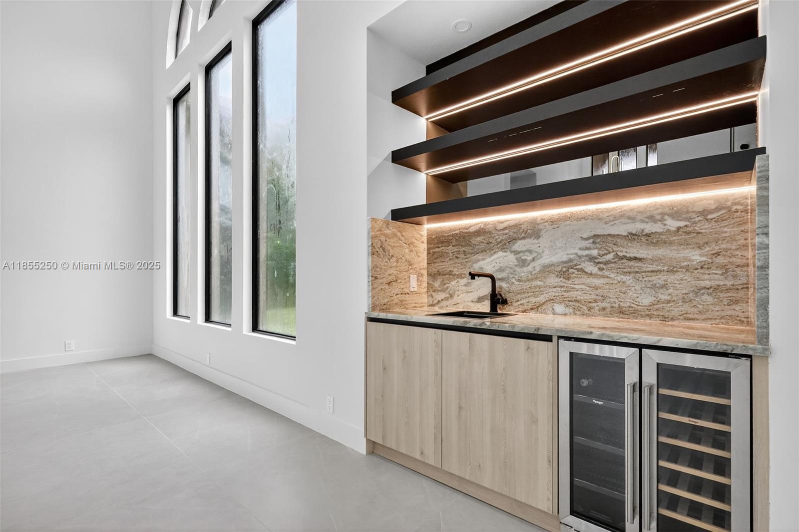 KAPOK GROVE ESTATES - Residential