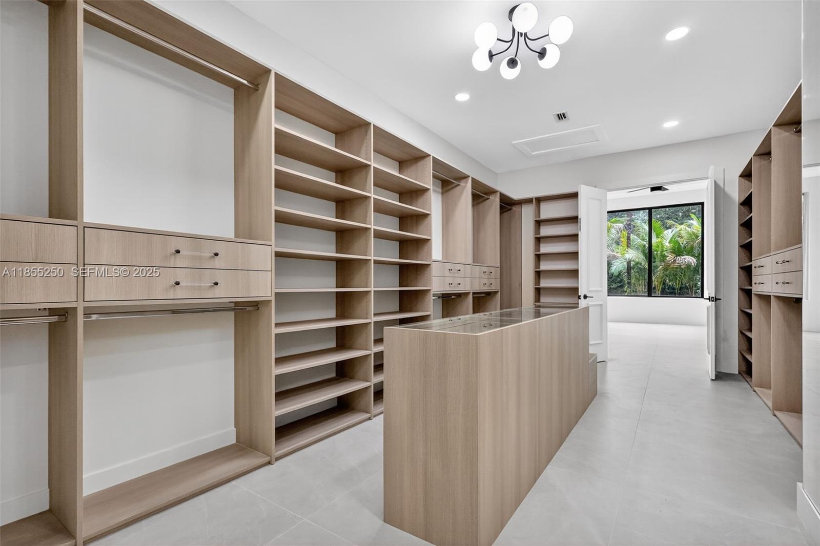 KAPOK GROVE ESTATES - Residential