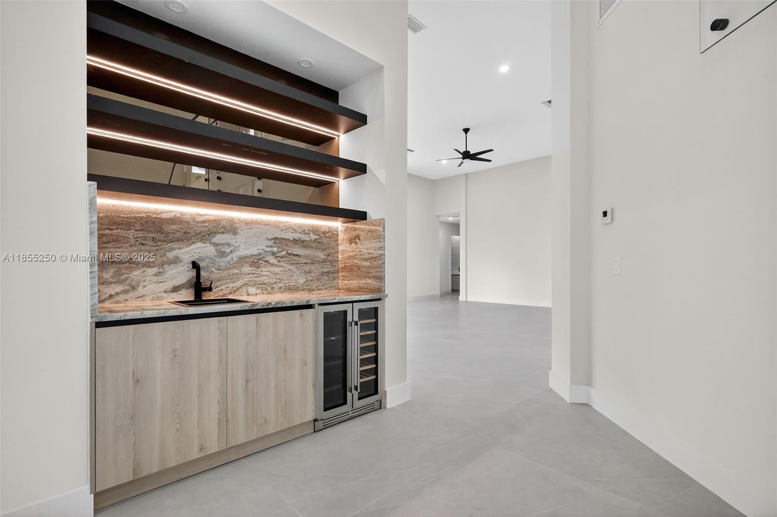 KAPOK GROVE ESTATES - Residential