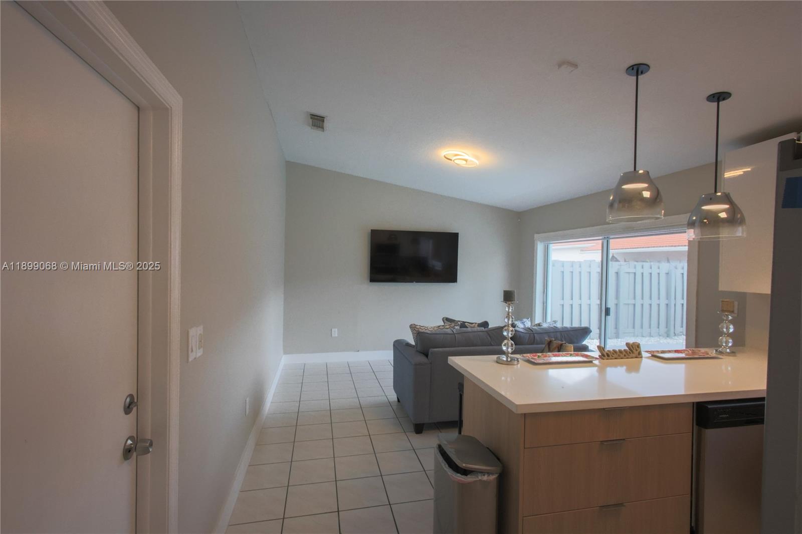 MAJESTIC HOMES - Residential