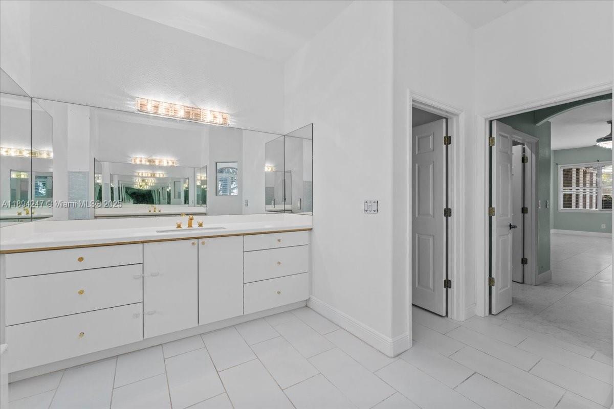 SKIMMER POINT - Residential