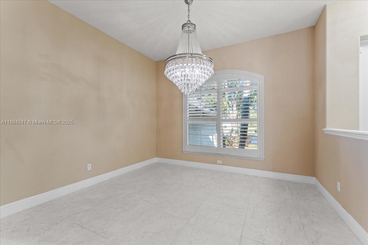 SKIMMER POINT - Residential