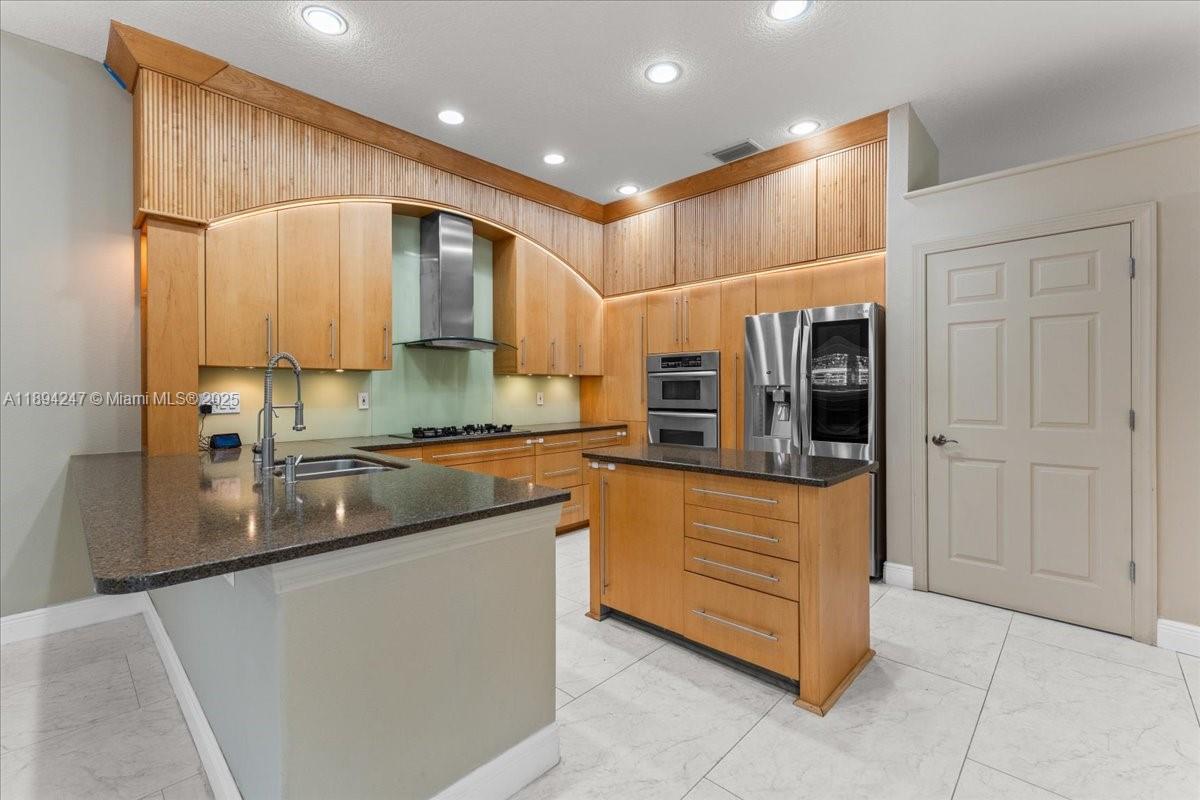 SKIMMER POINT - Residential