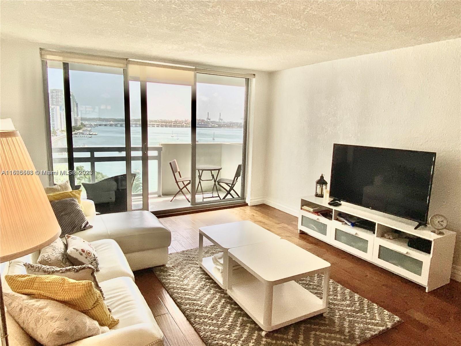 Spectacular water view 2B2B unit in a resort style building full of amenities including 2 pools, spa, jacuzzi, fitness center and more. Convenient washer and dryer inside the unit, kitchen and bathrooms recently remodeled. Walking distance to the beach and Lincoln Rd. Private balcony with direct water view. Unit is short term only 30 days min. Furnished with electricity, cable and wi-fi internet included on the price. Ready for you to enjoy.