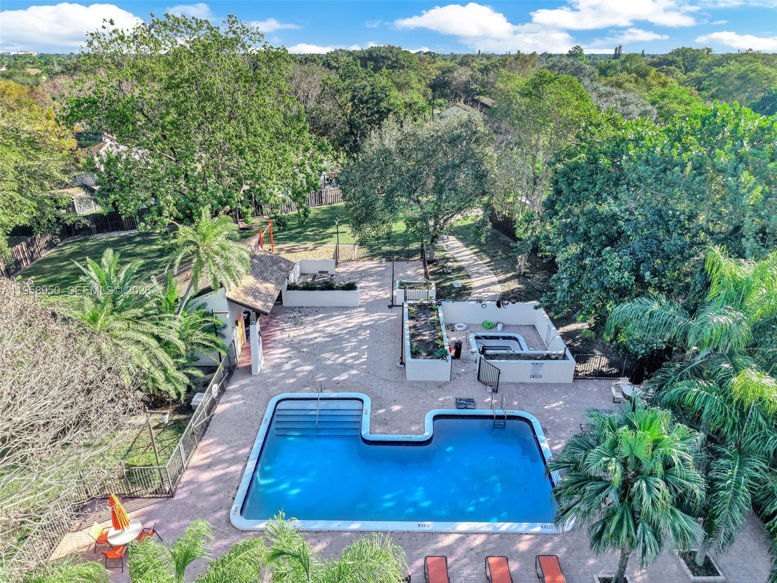 CROSSINGS SEC 4, THE - Residential