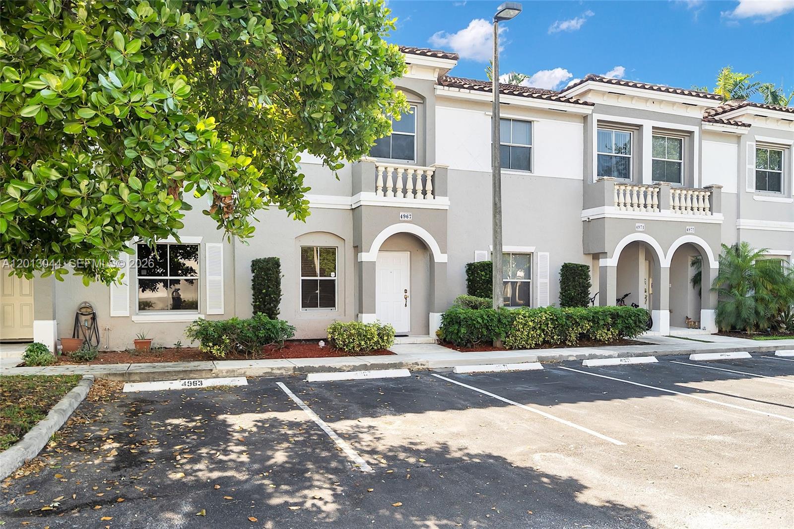 LAS TERRAZAS AT VIZCAYA - Residential Lease