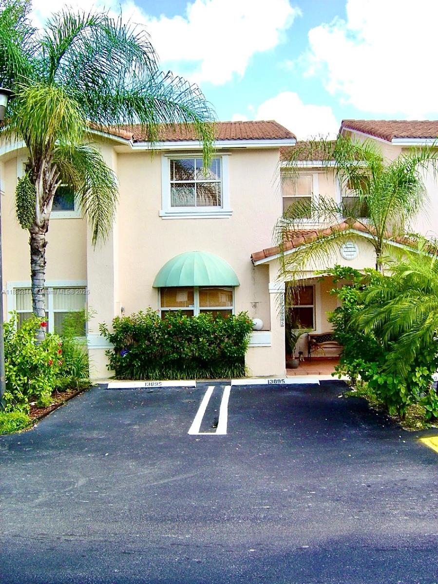 ADRIAN HOMES AT THE WOODL - Residential Lease