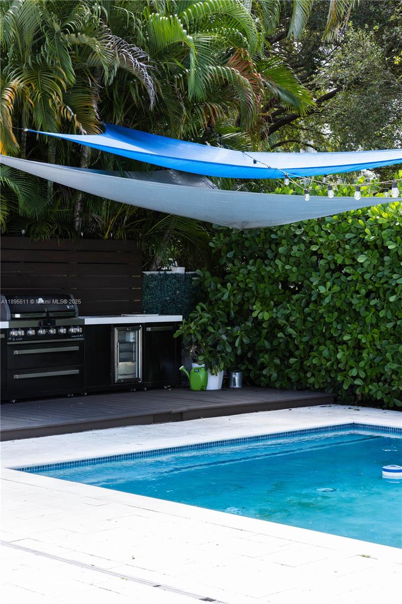 EVENINGSIDE - Residential