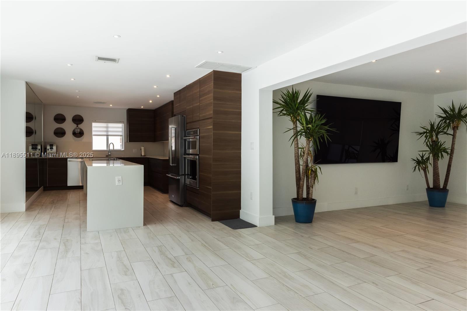 EVENINGSIDE - Residential