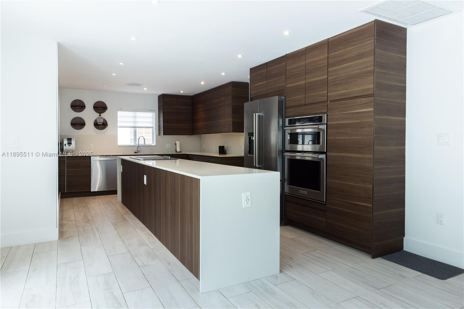 EVENINGSIDE - Residential