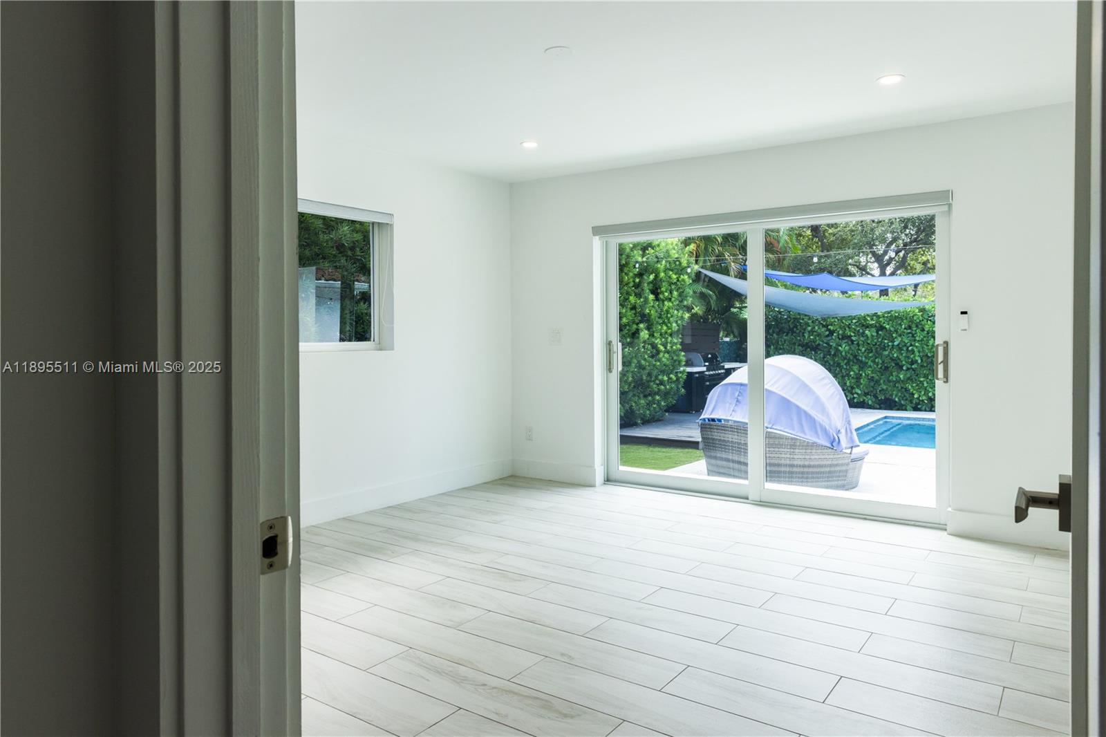 EVENINGSIDE - Residential