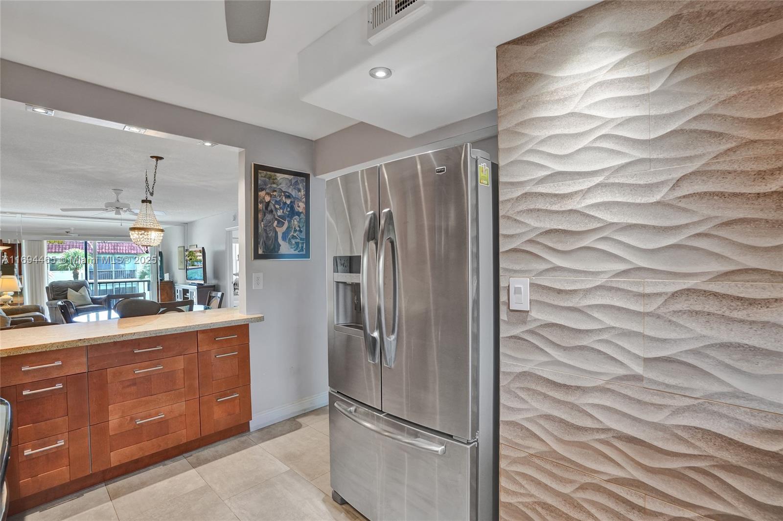 HOLLYBROOK GOLF AND - Residential