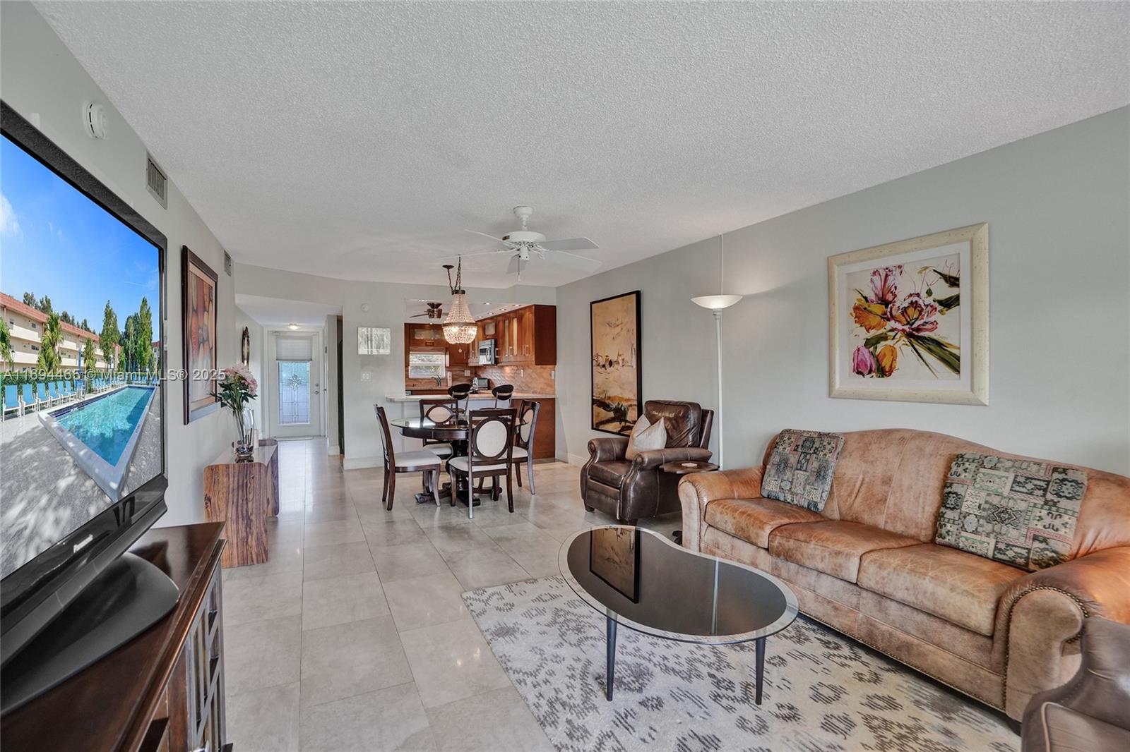 HOLLYBROOK GOLF AND - Residential
