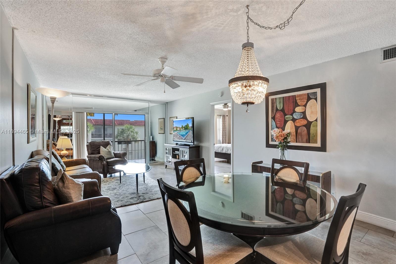 HOLLYBROOK GOLF AND - Residential