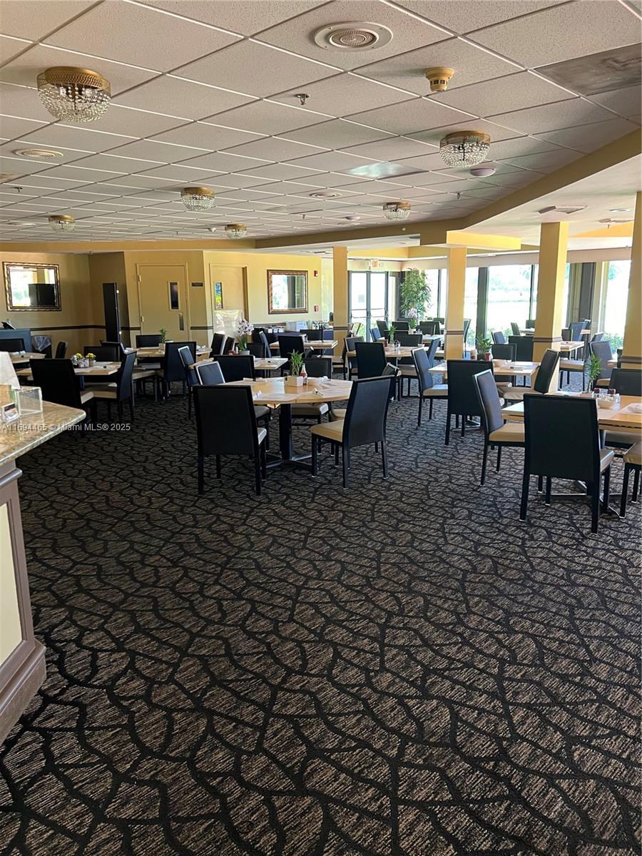HOLLYBROOK GOLF AND - Residential