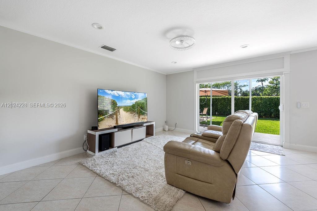 LANSDOWNE - Residential
