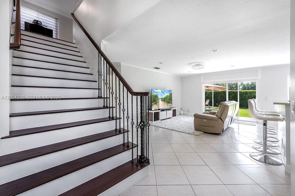 LANSDOWNE - Residential
