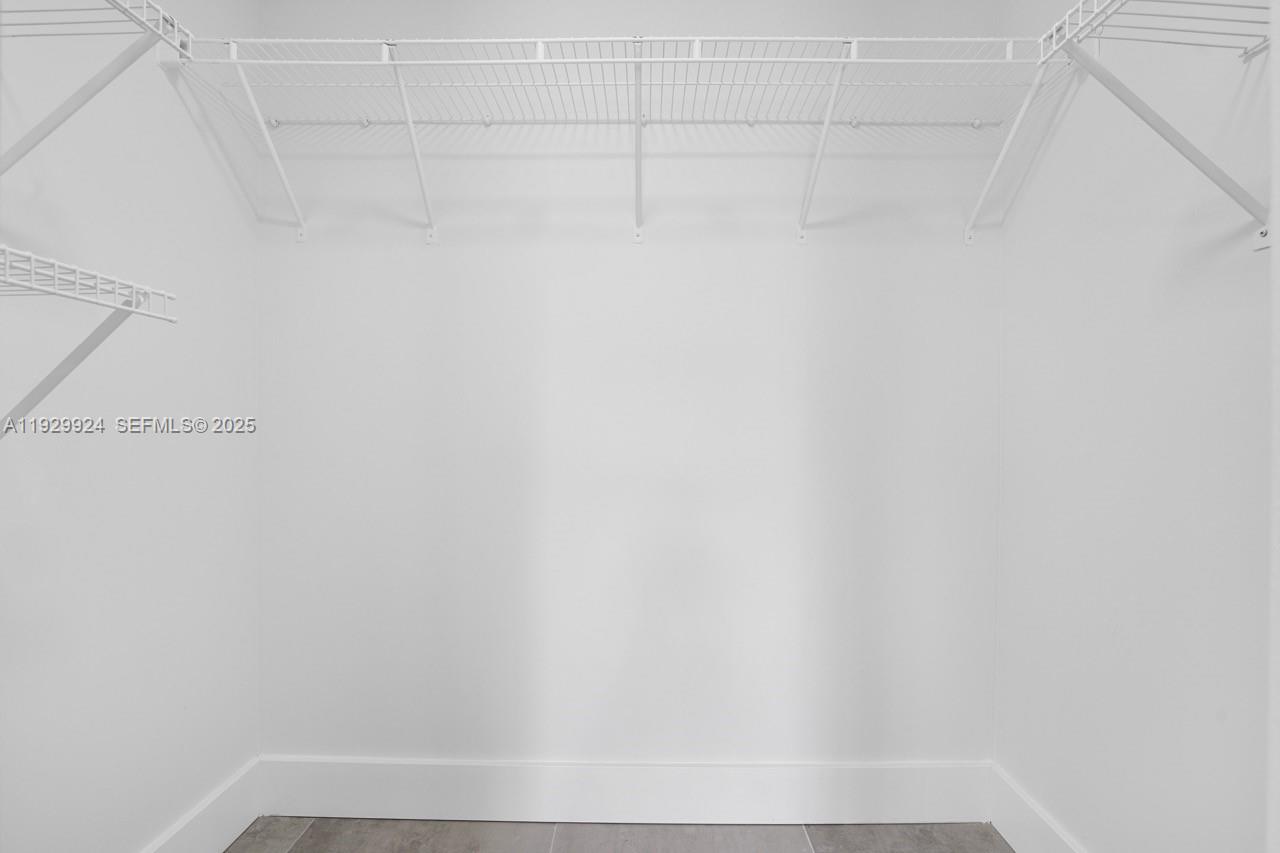 COVERED BRIDGE CONDO - Residential