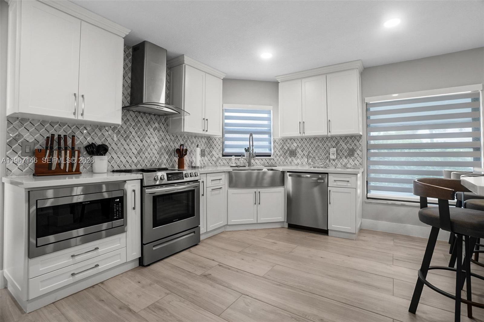 CHAPEL LAKE ESTATES - Residential