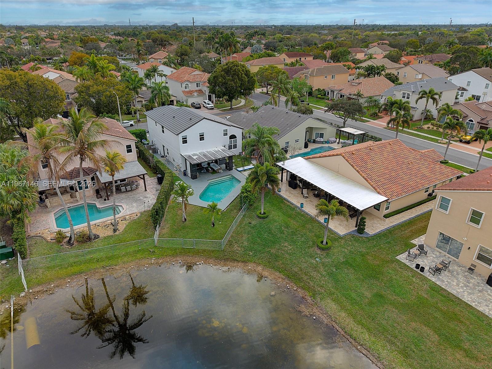 CHAPEL LAKE ESTATES - Residential